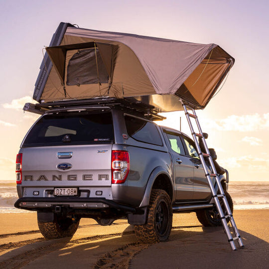 ARB Esperance Hard Shell Roof Top Tent